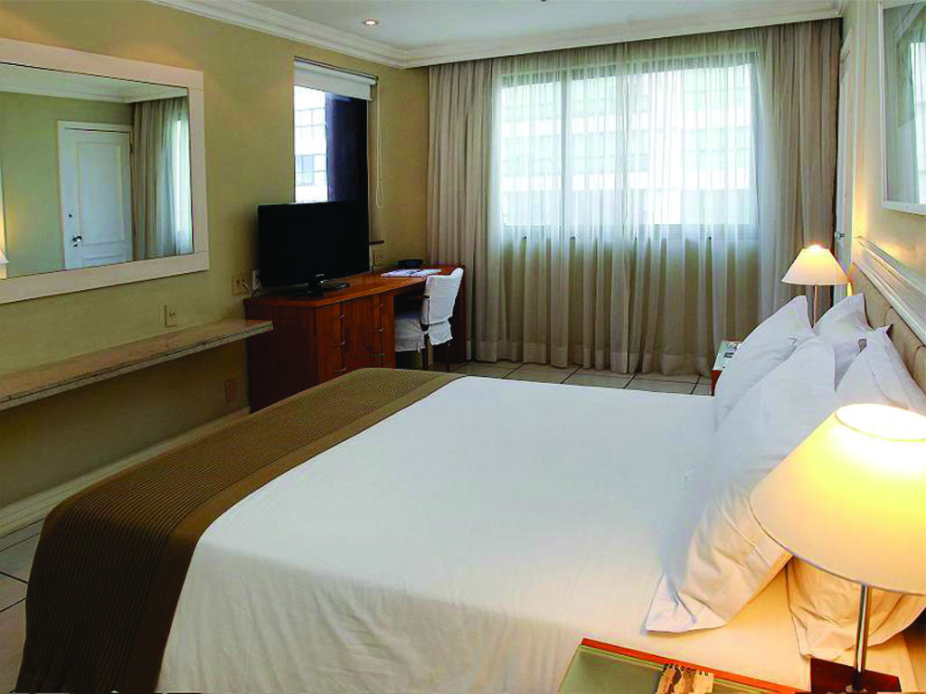 Отель Golden Tulip Ipanema Plaza Рио-де-Жанейро Экстерьер фото