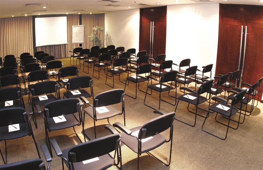 Отель Golden Tulip Ipanema Plaza Рио-де-Жанейро Бизнес фото
